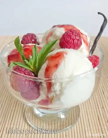 Мороженое ванильное
