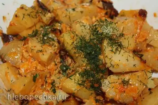 Картофель с морковью запеченный в сливочно-томатном соусе в скороварке Oursson 5005
