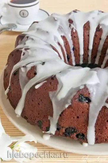 Кекс шоколадный с черникой