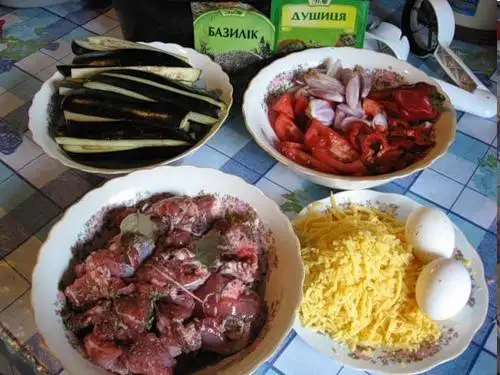 Имамбоилди (мясо с баклажанами и сыром)