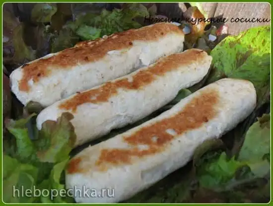 Нежные куриные сосиски в мультиварке-скороварке Brand 6051