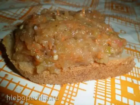 Икра баклажанная острая