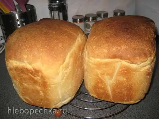 Белый тостовый хлеб на закваске (духовка)