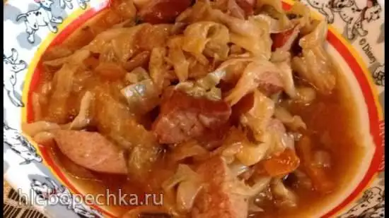Капуста тушеная по-охотничьи