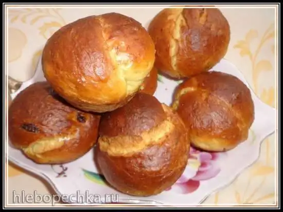 Булочки-кексы с изюмом к завтраку