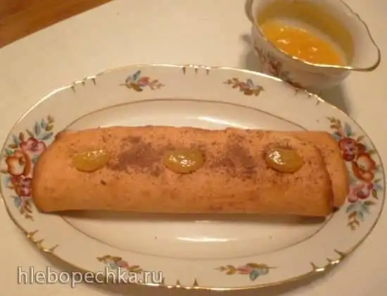 Имбирный рулет с начинкой Дульсе де Лече и лимонным соусом (Gingerbread Roulade with Dulce de Leche Cream Fill