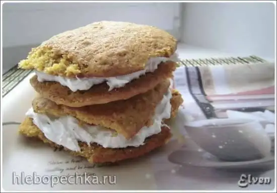 Тыквенно-овсяные пирожные с зефирным кремом (Pumpkin Oatmeal Cream Pies)
