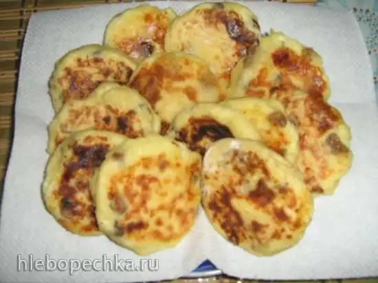 Сырники с изюмом и курагой в Поларис Флорис