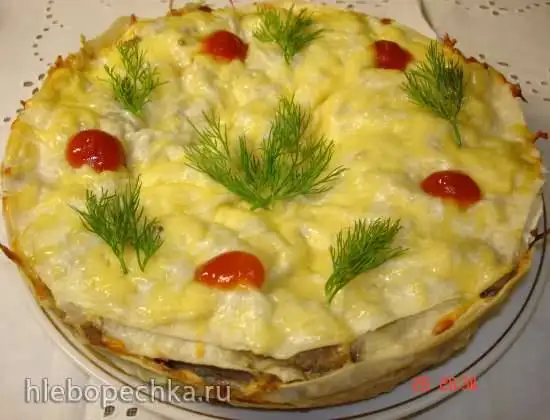 Пирог из лаваша с мясом и грибами в скороварке Polaris 0305
