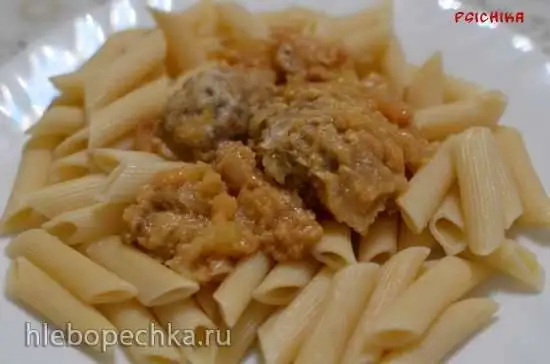 Паста с яблоками, карри и мясными шариками (с использованием мультиварки Brand 37501)