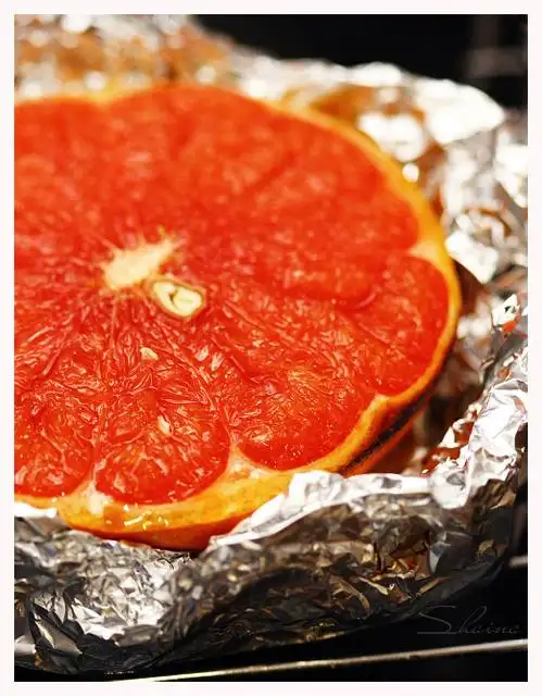 Запеченный грейпфрут с медом