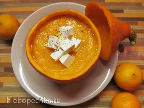 Гаспачо с тыквой (L'insolito gazpacho al melone, peperone giallo al forno ed agrumi)
