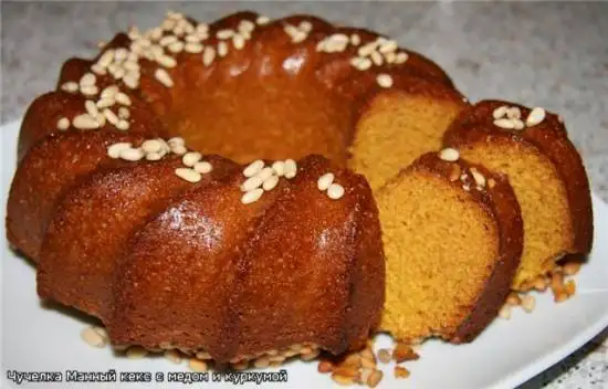 Кекс манный с медом и куркумой