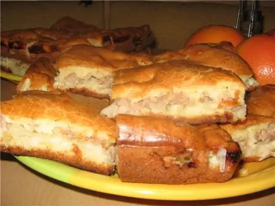 Пирог быстрый капустно-мясной