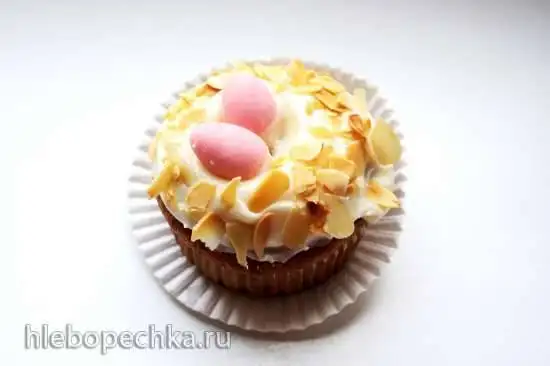 Бананово-морковные кексы-гнездышки