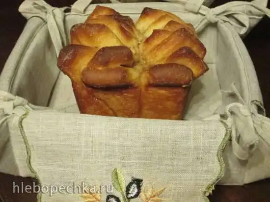 Коричный хлеб из ломтиков (Cinnamon Pull-Apart Bread)