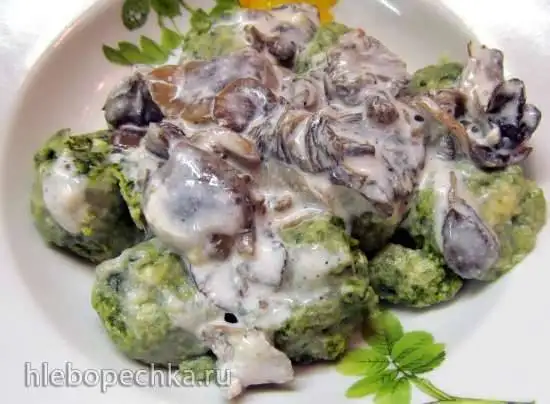 Творожные клёцки со шпинатом ( Strozzapreti (gnocchi verdi)