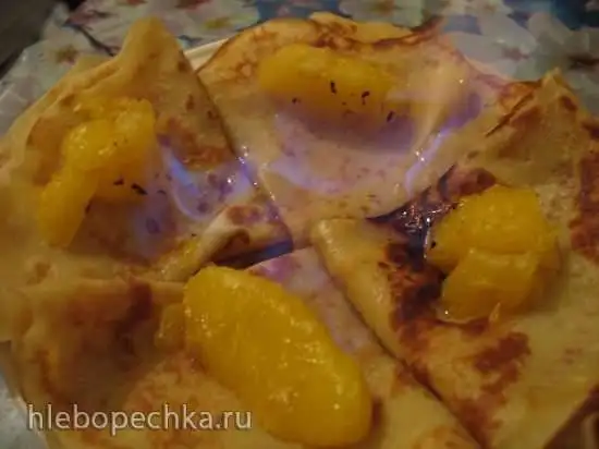 Фламбированные медовые блинчики с клементинами