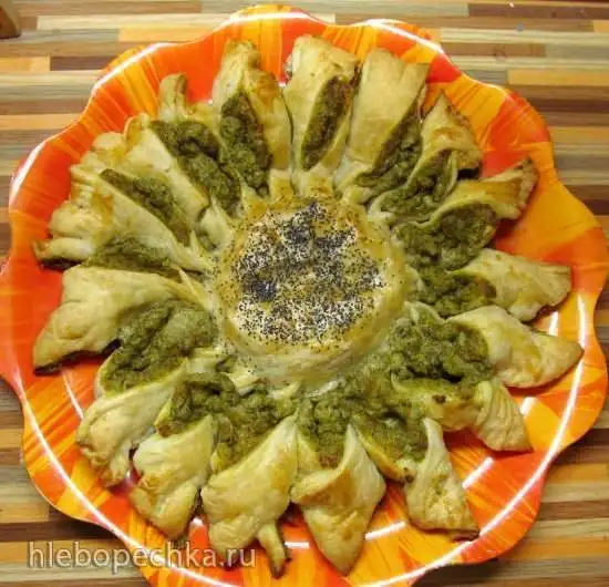 Подсолнечник со шпинатом (Fiore di pasta bris)