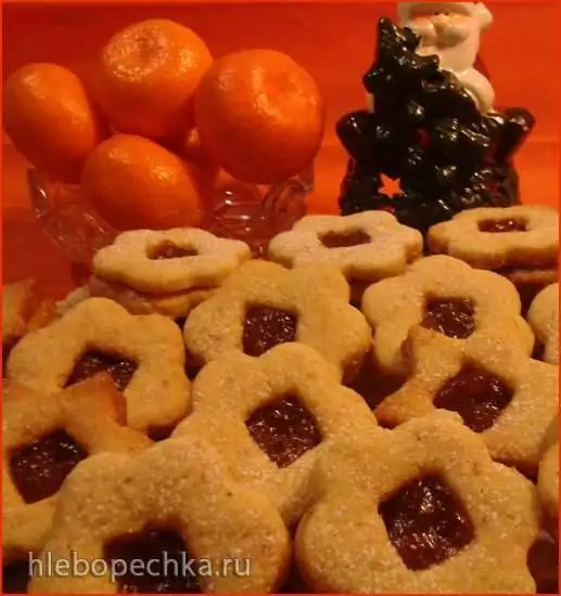 Печенье с фундуком и абрикосовым джемом