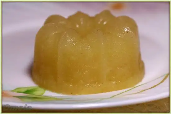 Желе из яблок с ананасами