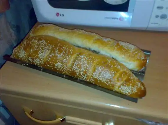 Багет с халвой