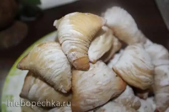 Неаполитанская кудрявая слойка. Sfogliatella napoletana riccia