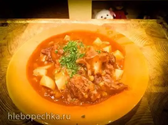 Бычий хвост с корневым сельдереем, зеленым горохом и картофелем под белым вином (Скороварка Steba DD1)
