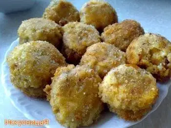 Шампиньоны фаршированные и жареные во фритюре