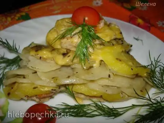 Овощная запеканка-слоёнка с грибами и фаршем на режиме «Каша» (скороварка Polaris 0305)