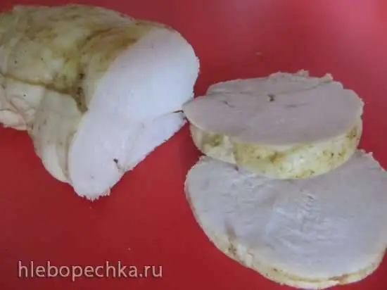 Пастрома из куриного филе в мультиварке