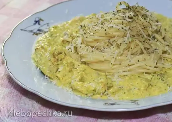 Спагетти со сливочным соусом