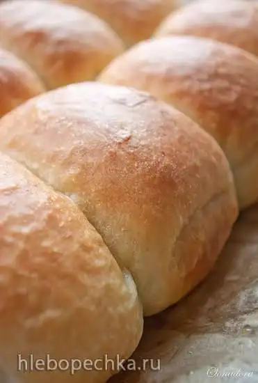 Булки на сливочном масле с крем-чизом