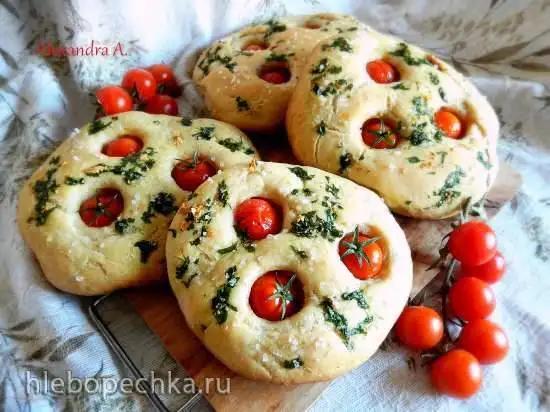 Мини-фокаччи с черри
