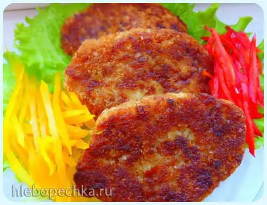 Рыбные котлеты с яблоком
