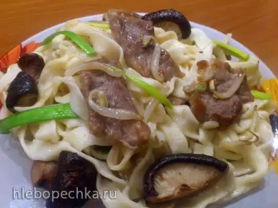 Лапша со свининой по-китайски
