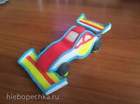 Гоночная машинка из мастики (мастер класс)