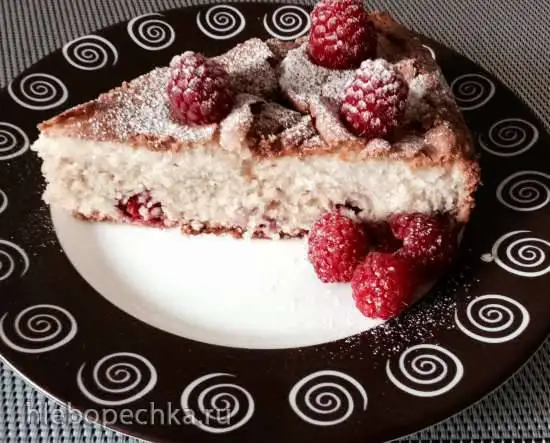 Малиновый пирог на овсяных отрубях