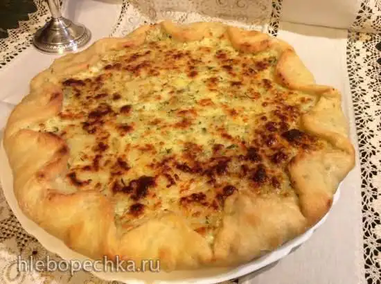 Картофельно-грибной пирог с брынзой и зеленью (пиццепечь Принцесс)