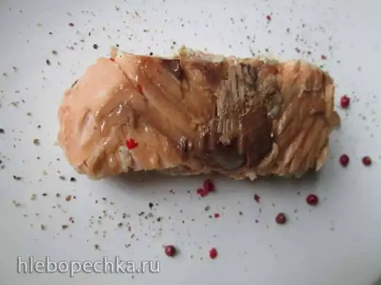 Запеченный в соленом тесте лосось по-немецки