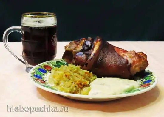 Рулька по-немецки (Hammchen и Knochla mit Kraut) в Steba DD2
