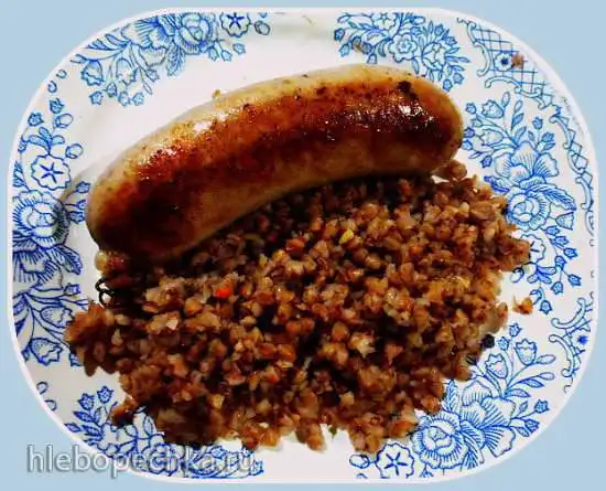 Bratwurst - жареные белые колбаски