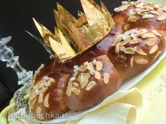 Dreikoenigskuchen. Пирог трех королей