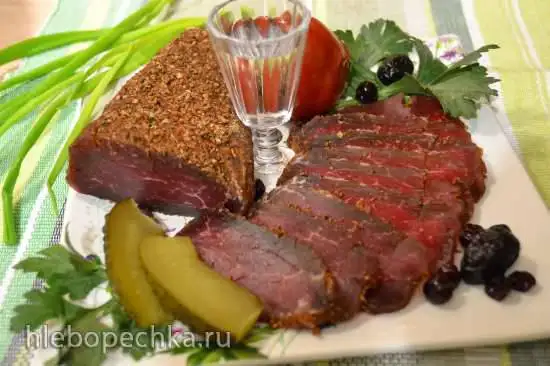 Карпаччо из буйвола (говядины). Телятина сыровяленая (брезаола)