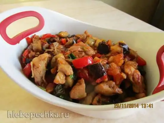 Куриное филе, жареное с овощами