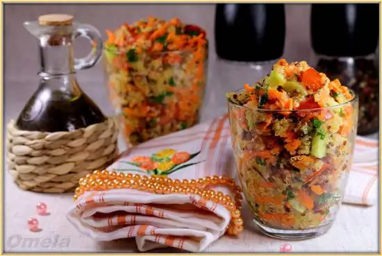 Салат с киноа