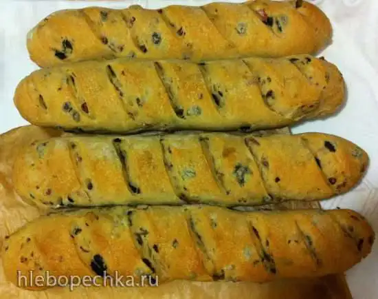 Хлеб с панчеттой, оливками и маслинами от Ришара Бертине