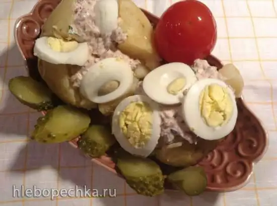 Запеченный картофель с тунцом (Folienkartoffeln mit Thunfisch-Fullung)