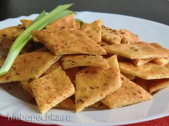 Яичные ромбики с творогом (Biskuitschoeber - Suppeneinlagen)