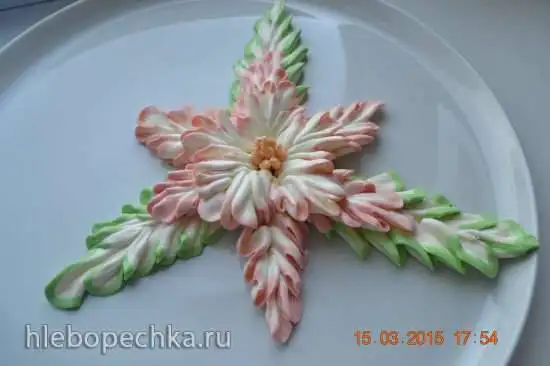 Цветок «Необычный» из крема